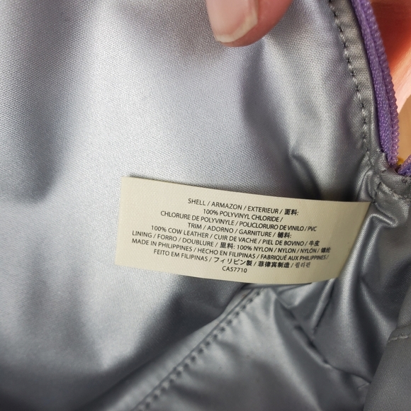 New Kate Spade Cabana Tile Multicolored Grainy Vinyl and Natural Cowhide Pouch. - Picture 6 of 15